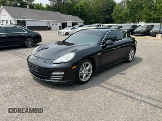2011 Porsche Panamera S z VIN WP0AB2A79BL062682, wystawiony jako Copart lot #59931365 z przebiegiem 140 499 mil mil oraz Czysty tytuł • Clean title. Historia ofert i sprzedaży dostępna na DreamBid. Obrazek 2.