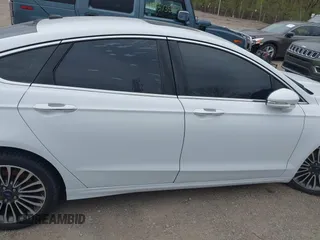 2018 Ford Fusion SE with VIN 3FA6P0HD6JR175468, listed as a IAAI auction lot 41989293 with 107,273 mi miles. Bid and sale history available at carsss.com. Image 13.