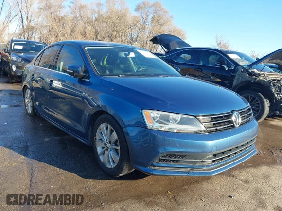 2015 Volkswagen Jetta SE with VIN 3VWD07AJ2FM257987, listed as a IAAI auction lot 41009826 with 112,213 mi miles and . Bid and sale history available at DreamBid. Image 1.