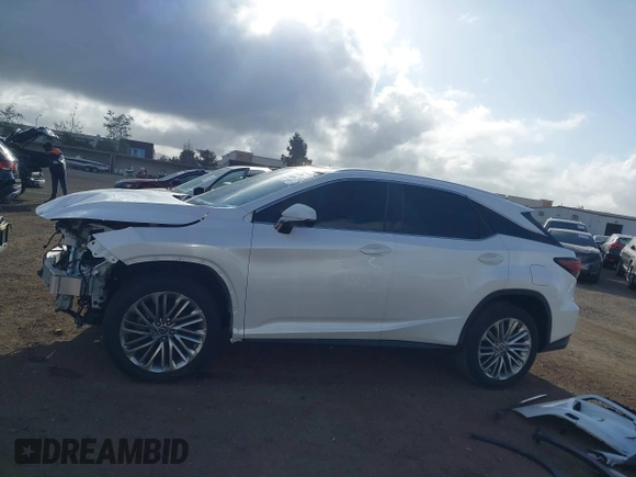 2022 Lexus RX with VIN 2T2JZMAA8NC239507, listed as a IAAI auction lot 41846081 with 17,438 mi miles. Bid and sale history available at carsss.com. Image 15.