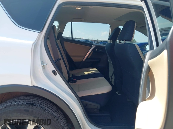 2018 Toyota RAV4 XLE с VIN JTMWFREV7JJ735295, выставлен на аукционе IAAI как лот 42452894 с пробегом 103 974 миль миль и . История ставок и продаж доступна на DreamBid. Изображение 8.