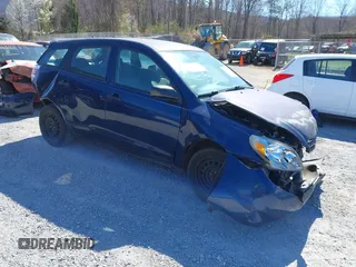 2006 Toyota Matrix STD with VIN 2T1KR32E86C568648, listed as a IAAI auction lot 41875552 with 134,042 mi miles. Bid and sale history available at carsss.com. Image 1.
