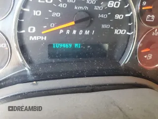 2018 Chevrolet Express Cargo with VIN 1GCWGBFG9J1180581, listed as a IAAI auction lot 42613465 with 109,468 mi miles and . Bid and sale history available at DreamBid. Image 4.