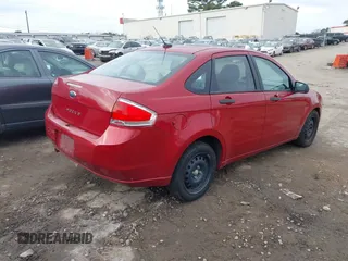 2011 Ford Focus S with VIN 1FAHP3EN5BW193286, listed as a IAAI auction lot 41462335 with 263,846 mi miles. Bid and sale history available at carsss.com. Image 4.
