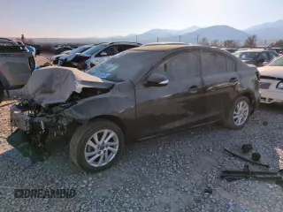 2013 Mazda 3 i Grand Touring with VIN JM1BL1W78D1829022, listed as a Copart auction lot 89028435 with Not Provided miles and Salvage Title. Bid and sale history available at carsss.com. Image 1.