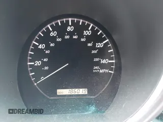 2008 Lexus RX 350 z VIN 2T2HK31U58C074897, wystawiony jako IAAI lot #42242136 z przebiegiem 186 019 mil mil oraz . Historia ofert i sprzedaży dostępna na DreamBid. Obrazek 7.