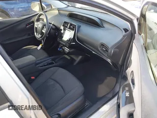 2016 Toyota Prius Two z VIN JTDKBRFU1G3016850, wystawiony jako IAAI lot #41163246 z przebiegiem 68 858 mil mil oraz . Historia ofert i sprzedaży dostępna na DreamBid. Obrazek 5.