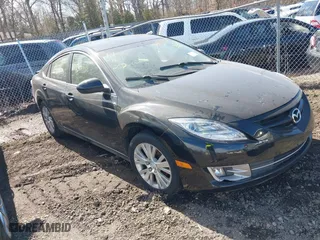 2010 Mazda Mazda6 i Touring Plus with VIN 1YVHZ8CH7A5M03030, listed as a IAAI auction lot 41831630 with 999,999 mi miles. Bid and sale history available at carsss.com. Image 1.