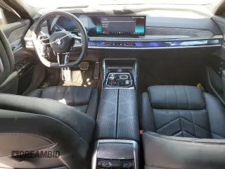 2023 BMW 7 Series 760i xDrive с VIN WBA33EJ06PCM56607, выставлен на аукционе Copart как лот 47292025 с пробегом 24 064 миль миль и Списание • Salvage title. История ставок и продаж доступна на DreamBid. Изображение 8.