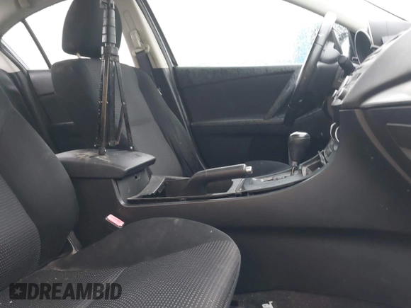 2012 Mazda Mazda3 i Touring with VIN JM1BL1V71C1533095, listed as a IAAI auction lot 41891692 with 173,425 mi miles. Bid and sale history available at carsss.com. Image 5.