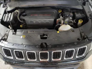 2018 Jeep Compass Latitude z VIN 3C4NJDBB5JT392910, wystawiony jako Copart lot #58401385 z przebiegiem 93 739 mil mil oraz Szkoda całkowita • Salvage title. Historia ofert i sprzedaży dostępna na DreamBid. Obrazek 12.
