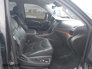 2017 Cadillac Escalade Premium Luxury with VIN 1GYS4CKJ9HR161307, listed as a IAAI auction lot 41304055 with 114,660 mi miles. Bid and sale history available at carsss.com. Image 5.