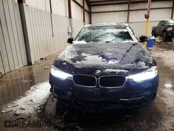 2016 BMW 3 Series 328i xDrive z VIN WBA8E3G5XGNU03162, wystawiony jako Copart lot #41762085 z przebiegiem 92 873 mil mil oraz Szkoda całkowita • Salvage title. Historia ofert i sprzedaży dostępna na DreamBid. Obrazek 5.