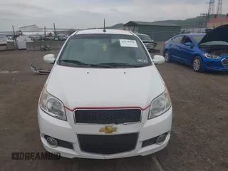 2010 Chevrolet Aveo 2LT z VIN KL1TG6DE6AB117404, wystawiony jako IAAI lot #42112930 z przebiegiem 105 519 mil mil oraz . Historia ofert i sprzedaży dostępna na DreamBid. Obrazek 13.