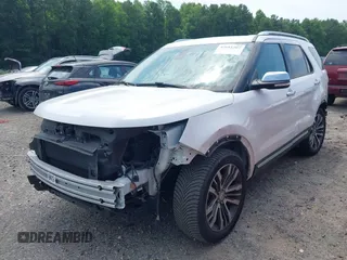 2017 Ford Explorer Platinum с VIN 1FM5K8HT6HGA45763, выставлен на аукционе IAAI как лот 42681207 с пробегом 152 091 миль миль и . История ставок и продаж доступна на DreamBid. Изображение 23.