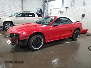 1996 Ford Mustang GT с VIN 1FALP45X8TF172161, выставлен на аукционе Copart как лот 60905325 с пробегом 91 517 миль миль и Списание • Salvage title. История ставок и продаж доступна на DreamBid. Изображение 1.