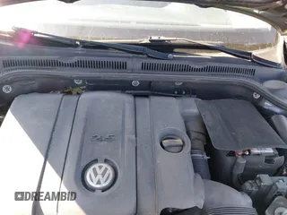 2013 Volkswagen Jetta SE with VIN 3VWDP7AJXDM427960, listed as a IAAI auction lot 41814030 with 105,287 mi miles and . Bid and sale history available at DreamBid. Image 10.