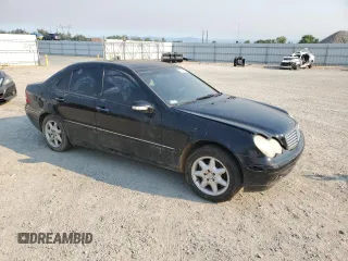 2002 Mercedes-Benz C 230/260/280/320 с VIN WDBRF61JX2F273543, выставлен на аукционе Copart как лот 64658185 с пробегом Не указан миль и Чистый • Clean title. История ставок и продаж доступна на DreamBid. Изображение 4.