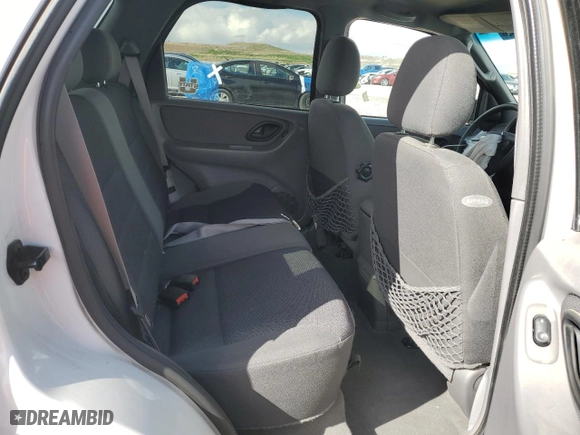 2002 Ford Escape Limited with VIN 1FMCU04152KA63778, listed as a Copart auction lot 51471585 with 103,803 mi miles and Salvage Title. Bid and sale history available at carsss.com. Image 10.