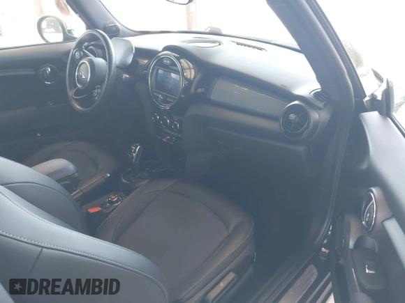 2021 MINI Hardtop Cooper with VIN WMWXR3C0XM2N93195, listed as a IAAI auction lot 42083421 with 46,269 mi miles and . Bid and sale history available at DreamBid. Image 5.