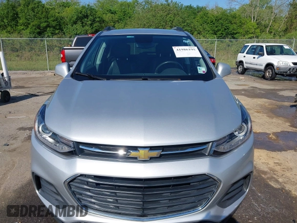 2020 Chevrolet Trax LT with VIN KL7CJLSBXLB039596, listed as a IAAI auction lot 41986195 with 25,538 mi miles and . Bid and sale history available at DreamBid. Image 12.