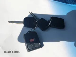 2002 Ford Escape XLT Choice с VIN 1FMYU03122KA31443, выставлен на аукционе IAAI как лот 42410331 с пробегом 187 901 миль миль и . История ставок и продаж доступна на DreamBid. Изображение 11.