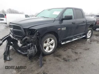 2015 Ram 1500 Express z VIN 1C6RR7KT6FS600572, wystawiony jako IAAI lot #41531984 z przebiegiem 192 950 mil mil oraz . Historia ofert i sprzedaży dostępna na DreamBid. Obrazek 17.