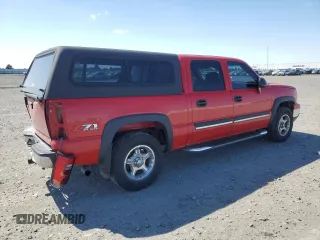 2006 Chevrolet Silverado 1500 LT1 with VIN 2GCEK13T561118618, listed as a Copart auction lot 53527915 with 121,597 mi miles and Salvage Title. Bid and sale history available at carsss.com. Image 3.