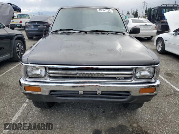 1991 Toyota Pickup с VIN JT4VN93D2M5018924, выставлен на аукционе Copart как лот 48546735 с пробегом 122 273 миль миль и Чистый • Clean title. История ставок и продаж доступна на DreamBid. Изображение 5.