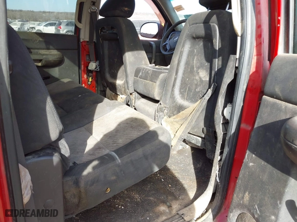 2007 Chevrolet Silverado 1500 LT w/1LT with VIN 2GCEC13C371733814, listed as a IAAI auction lot 41423813 with 1 mi miles. Bid and sale history available at carsss.com. Image 8.