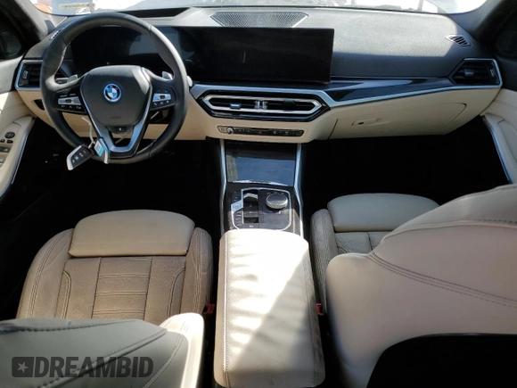 2024 BMW 3 Series 330e with VIN 3MW39FF07R8E10100, listed as a Copart auction lot 78593224 with 0 mi miles and Non Repairable. Bid and sale history available at carsss.com. Image 8.
