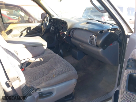 1999 Dodge Ram 1500 with VIN 1B7HC13Z3XJ580696, listed as a IAAI auction lot 41311605 with 244,120 mi miles. Bid and sale history available at carsss.com. Image 5.