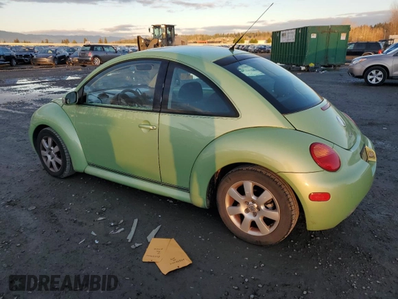 2003 Volkswagen Beetle GLS z VIN 3VWCD21CX3M433037, wystawiony jako Copart lot #84222424 z przebiegiem 163 717 mil mil oraz Czysty tytuł • Clean title. Historia ofert i sprzedaży dostępna na DreamBid. Obrazek 2.