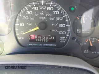 2001 Chevrolet Astro z VIN 1GNDM19W81B130897, wystawiony jako IAAI lot #42397857 z przebiegiem 262 223 mil mil oraz . Historia ofert i sprzedaży dostępna na DreamBid. Obrazek 7.