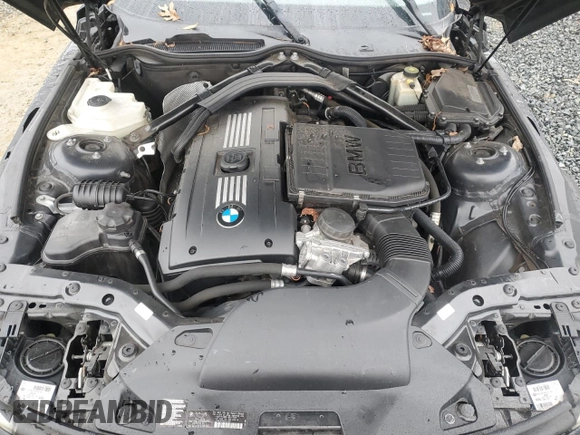 2011 BMW Z4 sDrive35is z VIN WBALM1C59BE633291, wystawiony jako Copart lot #86403324 z przebiegiem 98 268 mil mil oraz Szkoda całkowita • Salvage title. Historia ofert i sprzedaży dostępna na DreamBid. Obrazek 11.