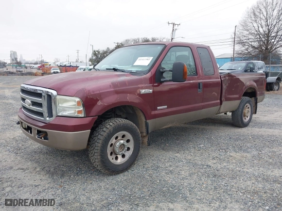2005 Ford Super Duty F-250 XL with VIN 1FTSX21P95EA62745, listed as a IAAI auction lot 41517702 with 180,713 mi miles. Bid and sale history available at carsss.com. Image 18.