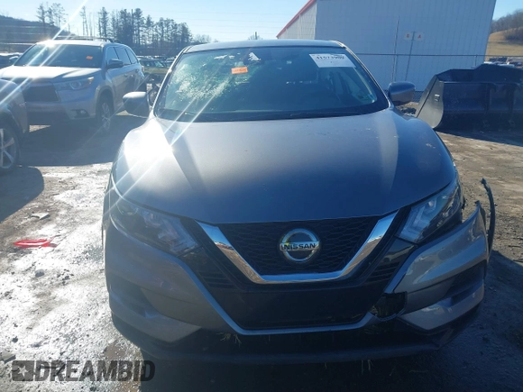 2020 Nissan Rogue Sport SL with VIN JN1BJ1CWXLW386085, listed as a IAAI auction lot 41573909 with 60,167 mi miles. Bid and sale history available at carsss.com. Image 12.