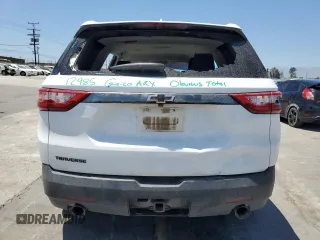2020 Chevrolet Traverse LS with VIN 1GNERFKW5LJ279435, listed as a Copart auction lot 60901925 with 197,558 mi miles and Salvage title. Bid and sale history available at DreamBid. Image 6.
