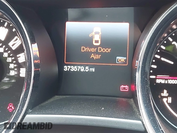 2014 Ford Mustang V6 с VIN 1ZVBP8EMXE5243143, выставлен на аукционе IAAI как лот 42590172 с пробегом 373 579 миль миль и . История ставок и продаж доступна на DreamBid. Изображение 15.