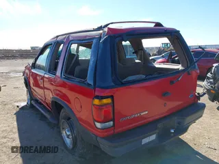 1997 Ford Explorer with VIN 1FMCU22X6VUB94813, listed as a IAAI auction lot 41298163 with 158,145 mi miles and . Bid and sale history available at DreamBid. Image 3.