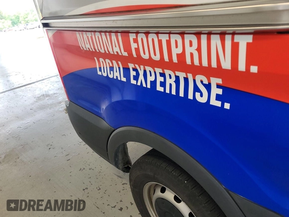 2018 Ford Transit with VIN 1FTYE1CM0JKA08176, listed as a IAAI auction lot 42727683 with 287,555 mi miles and . Bid and sale history available at DreamBid. Image 7.