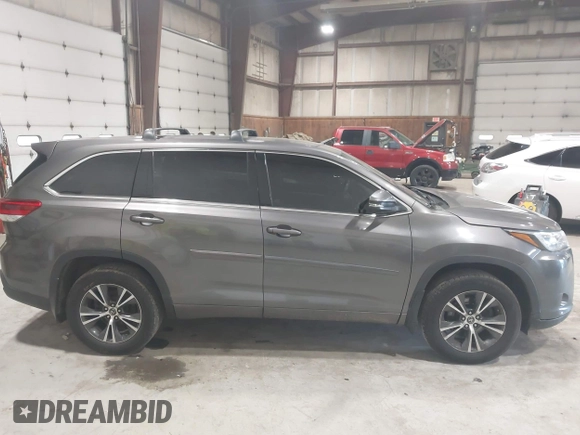 2017 Toyota Highlander LE with VIN 5TDBZRFH3HS434227, listed as a IAAI auction lot 42524051 with 66,099 mi miles and . Bid and sale history available at DreamBid. Image 13.
