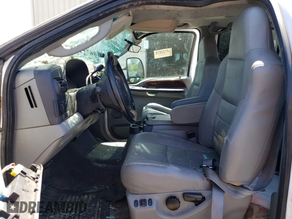 2005 Ford F-250 XL with VIN 1FTSW20P85EC42755, listed as a Copart auction lot 59545484 with Not Provided miles and Salvage Title. Bid and sale history available at DreamBid. Image 7.