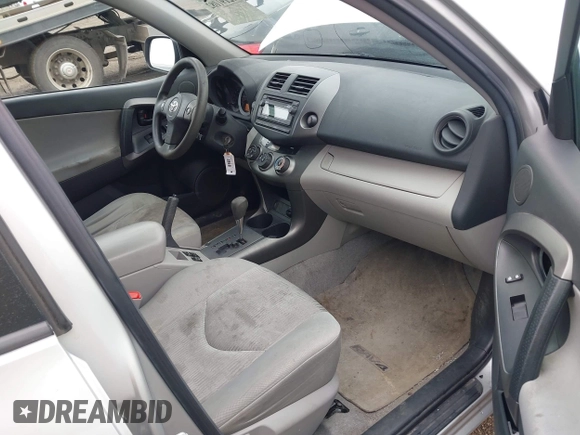 2012 Toyota RAV4 с VIN 2T3BK4DV8CW079112, выставлен на аукционе IAAI как лот 42191082 с пробегом 242 987 миль миль и . История ставок и продаж доступна на DreamBid. Изображение 5.