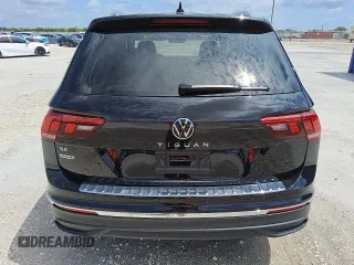 2024 Volkswagen Tiguan SE with VIN 3VVNB7AXXRM074896, listed as a Copart auction lot 52645015 with 13,872 mi miles and Clean title. Bid and sale history available at DreamBid. Image 6.