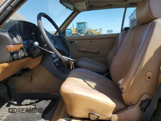 1985 Mercedes-Benz 300 с VIN WDBAB53A6FA202200, выставлен на аукционе Copart как лот 60064145 с пробегом 202 868 миль миль и Чистый • Clean title. История ставок и продаж доступна на DreamBid. Изображение 7.