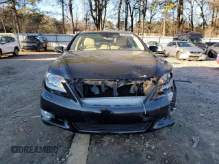 2012 Lexus LS 460 z VIN JTHBL5EF5C5113099, wystawiony jako Copart lot #87305454 z przebiegiem Nie podano mil oraz Szkoda całkowita • Salvage title. Historia ofert i sprzedaży dostępna na DreamBid. Obrazek 5.