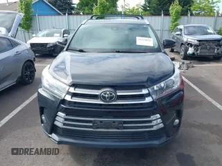 2017 Toyota Highlander Limited with VIN 5TDDZRFH5HS451698, listed as a IAAI auction lot 42233035 with 79,746 mi miles and . Bid and sale history available at DreamBid. Image 13.