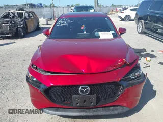 2021 Mazda Mazda3 Hatchback Preferred with VIN JM1BPALL7M1346174, listed as a IAAI auction lot 42005878 with 1 mi miles. Bid and sale history available at carsss.com. Image 11.