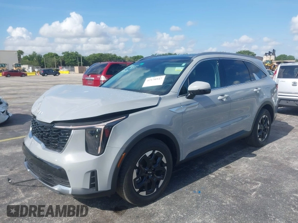 2024 Kia Sorento S with VIN 5XYRL4JC5RG278804, listed as a IAAI auction lot 42170947 with 12,709 mi miles and . Bid and sale history available at DreamBid. Image 2.